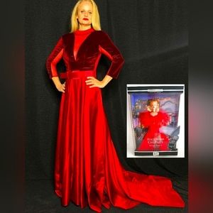 Hollywood Starlet goes to the Ball. The perfect Christmas present!